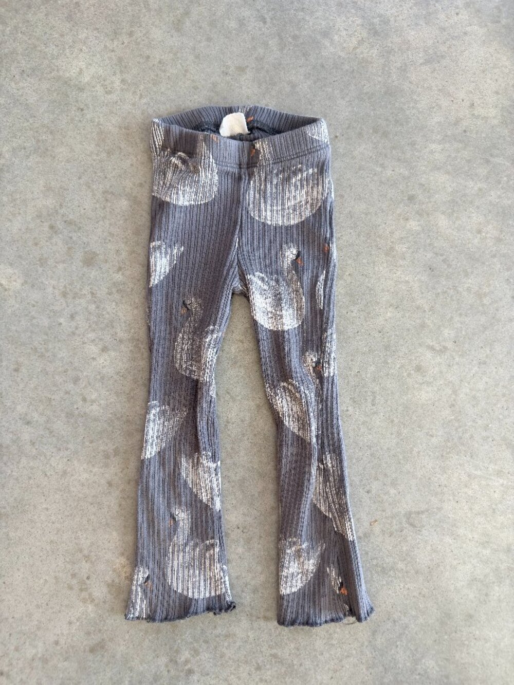 Zara Kids Ribbed Flare Leggings Swan Print Girls 3T (98cm) Gray